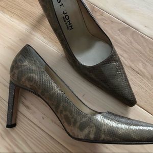 St. John leather pumps